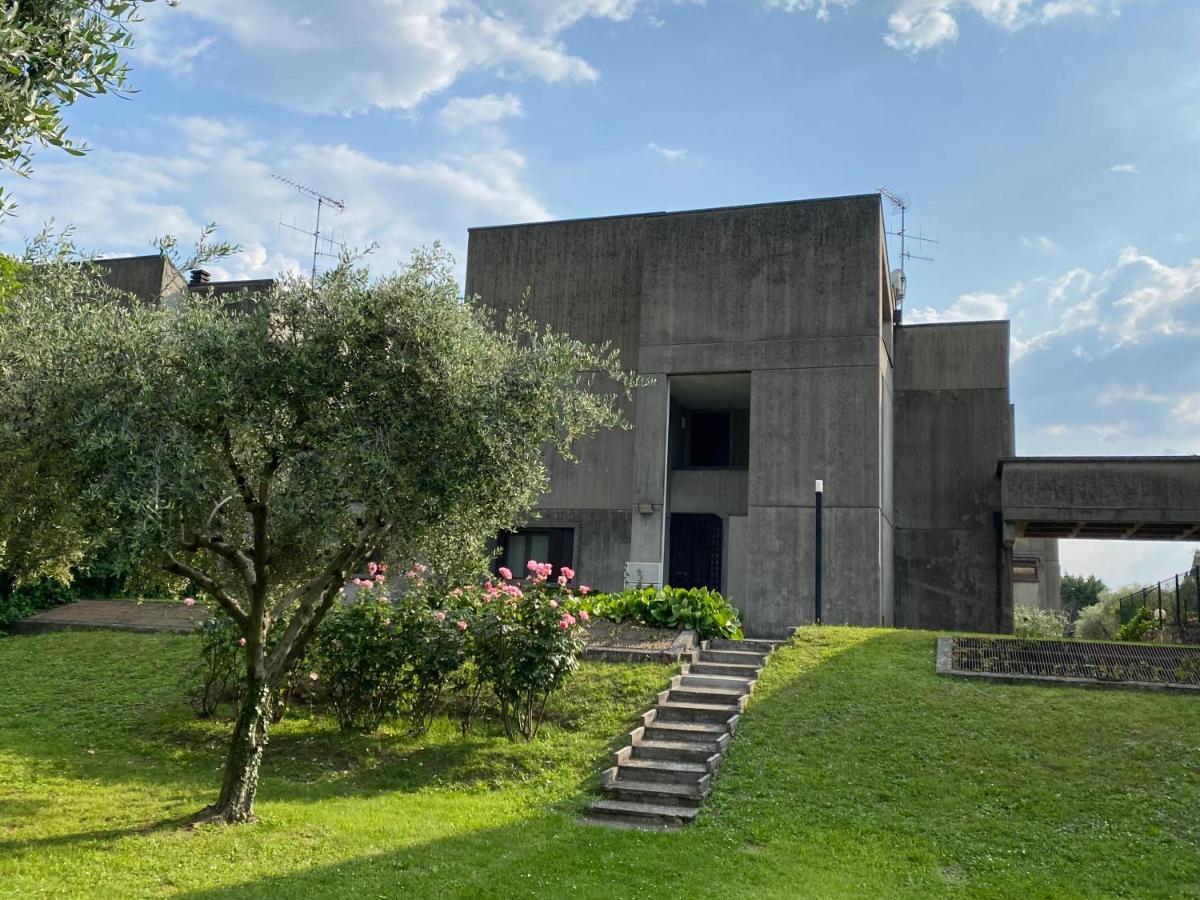 Holiday Home Punta D'Oro With Garden, Parking Place And Lake Access At 300 M Iseo Exterior photo