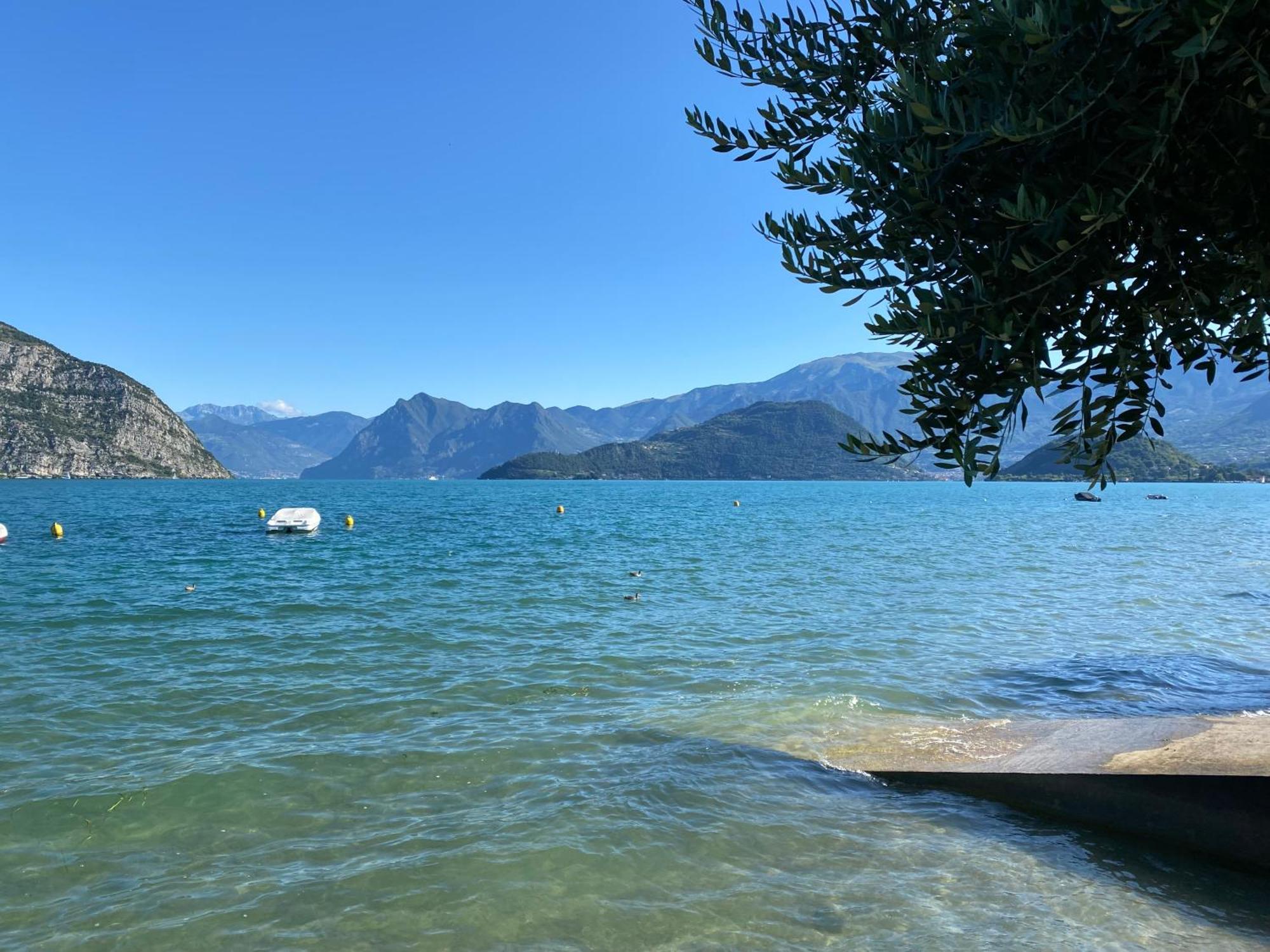 Holiday Home Punta D'Oro With Garden, Parking Place And Lake Access At 300 M Iseo Exterior photo